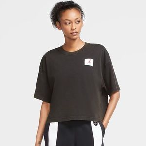 Jordan Loose Fit Cropped Tee